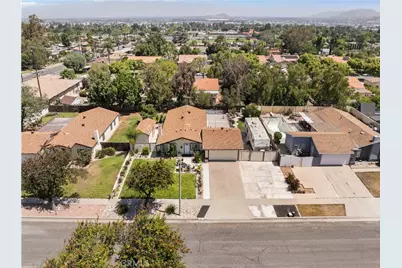 871 W Francis, Corona, CA 92882 - Photo 34