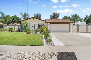 871 W Francis, Corona, CA 92882 - Photo 2