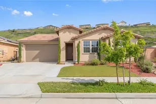 2690 Santa Fiora Dr, Corona, CA 92882 - Photo 4