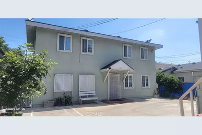 807 E 21st Street, Los Angeles, CA 90011 - Photo 2