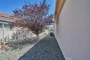 987 Avenal, Beaumont, CA 92223 - Photo 32