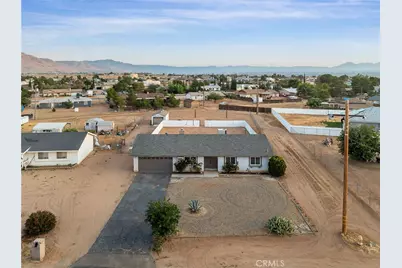10966 Neola Road, Apple Valley, CA 92308 - Photo 2