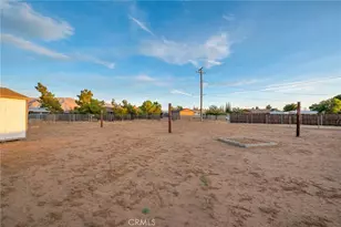 10966 Neola Rd, Apple Valley, CA 92308 - Photo 24