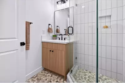 3861 S Norton Avenue, Los Angeles, CA 90008 - Photo 26