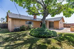 35250 Santa Rosa Dr, Yucaipa, CA 92399 - Photo 6