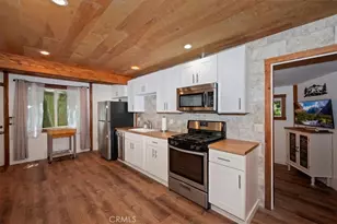 856 Virginia Ct, Lake Arrowhead, CA 92352 - Photo 10