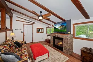 856 Virginia Ct, Lake Arrowhead, CA 92352 - Photo 6