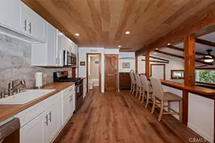 856 Virginia Ct, Lake Arrowhead, CA 92352 - Photo 12