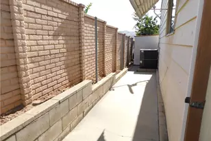 10622 Bryant, Yucaipa, CA 92399 - Photo 38
