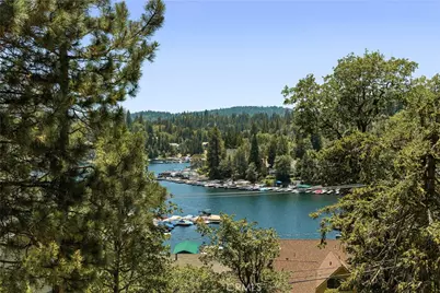 27668 W Shore, Lake Arrowhead, CA 92352 - Photo 8
