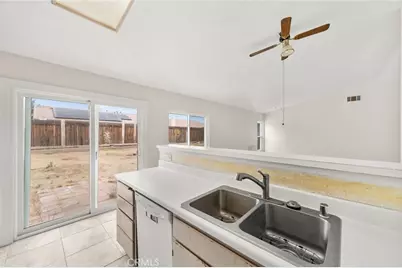 14626 Kelly, Adelanto, CA 92301 - Photo 10