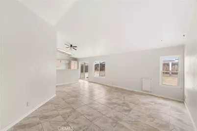 14626 Kelly, Adelanto, CA 92301 - Photo 4