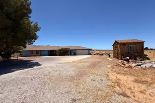 10646 Orchard, Lucerne Valley, CA 92356 - Photo 4