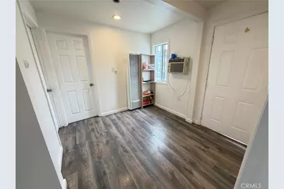 1249 W 90th Place, Los Angeles, CA 90044 - Photo 12