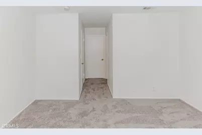 9331 La Cortinilla Avenue, Fountain Valley, CA 92708 - Photo 20