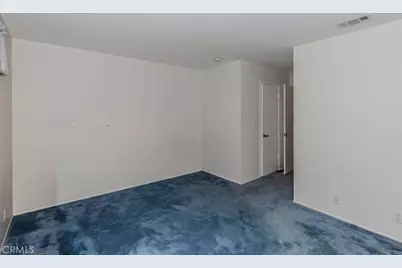9331 La Cortinilla Avenue, Fountain Valley, CA 92708 - Photo 12
