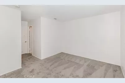 9331 La Cortinilla Avenue, Fountain Valley, CA 92708 - Photo 18