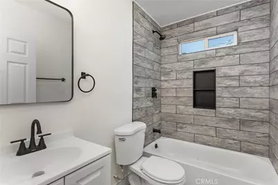 202 E 18th Street, San Bernardino, CA 92404 - Photo 30