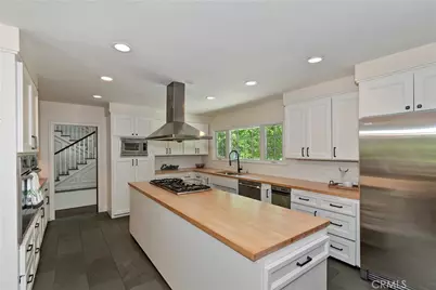28411 North Shore Road, Lake Arrowhead, CA 92352 - Photo 16