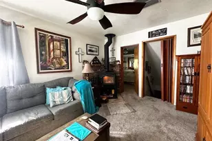39347 Prospect, Forest Falls, CA 92339 - Photo 10