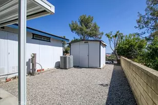 10495 Frontier, Cherry Valley, CA 92223 - Photo 34
