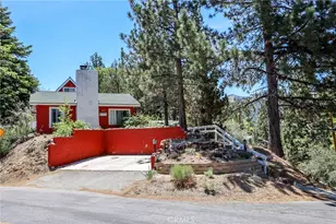 567 Silver Tip, Big Bear Lake, CA 92315 - Photo 2