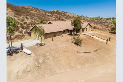22125 Post Road, Perris, CA 92570 - Photo 6