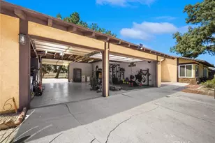 9447 Stirrup St, Jurupa Valley, CA 92509 - Photo 28
