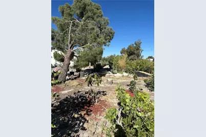 9181 Visalia, Lucerne Valley, CA 92356 - Photo 6