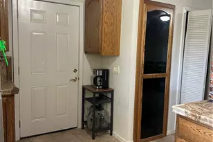 9181 Visalia, Lucerne Valley, CA 92356 - Photo 30