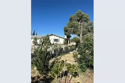 9181 Visalia, Lucerne Valley, CA 92356 - Photo 8