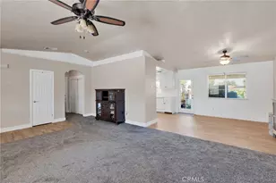 17908 Yucca, Hesperia, CA 92345 - Photo 8
