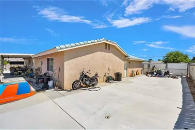 17908 Yucca, Hesperia, CA 92345 - Photo 30