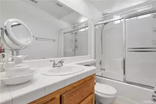 17908 Yucca, Hesperia, CA 92345 - Photo 14