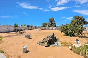 17908 Yucca, Hesperia, CA 92345 - Photo 24