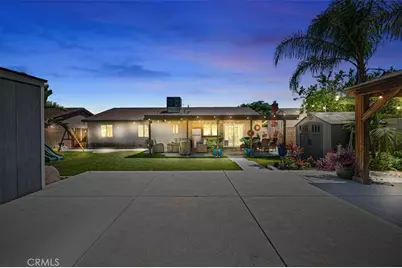 18054 Granada, Fontana, CA 92335 - Photo 2