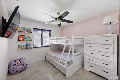 18054 Granada, Fontana, CA 92335 - Photo 26
