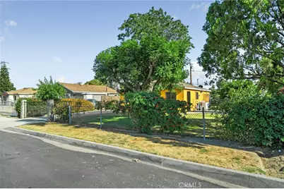 1949 W 19th Street, San Bernardino, CA 92411 - Photo 2