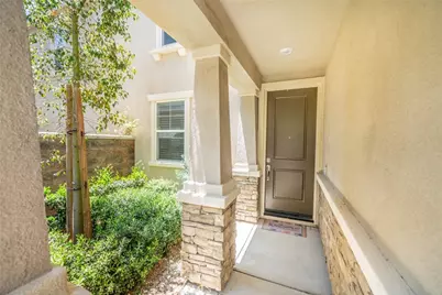 16737 Petrus, Fontana, CA 92336 - Photo 2