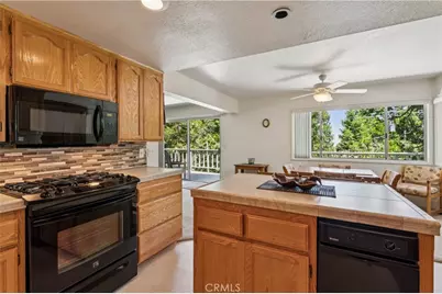28597 Saginaw Court, Lake Arrowhead, CA 92352 - Photo 12