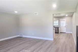 360 E Rancho Rd, Corona, CA 92879 - Photo 8