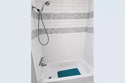 18348 W Avenue D #28, Lancaster, CA 93536 - Photo 14