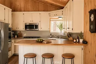 26974 Tunnel, Lake Arrowhead, CA 92352 - Photo 10