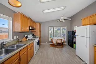 46037 S, Big Bear City, CA 92314 - Photo 12