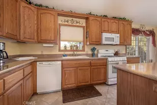 43942 Rainbow Ln, Angeles Oaks, CA 92305 - Photo 22