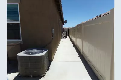 28434 Windy Terrace, Nuevo, CA 92567 - Photo 26