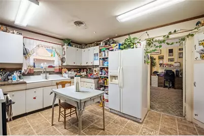 412 Palm, Needles, CA 92363 - Photo 32