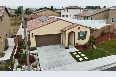 2416 Powell Dr, Rialto, CA 92377 - Photo 2