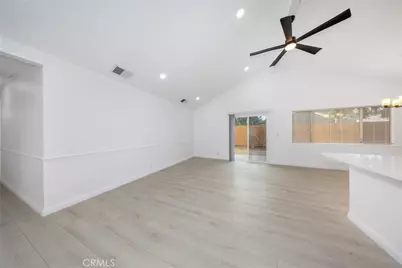 13707 4th, Yucaipa, CA 92399 - Photo 8