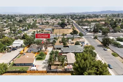 13707 4th, Yucaipa, CA 92399 - Photo 32